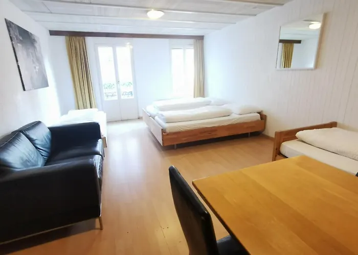 Linda Apartment 33